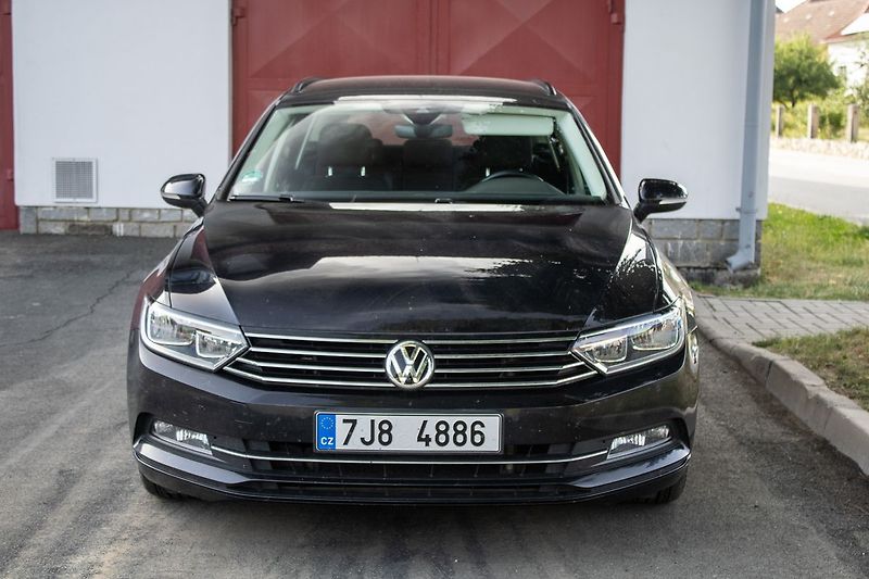 Volkswagen Passat - fotka 2 z 32