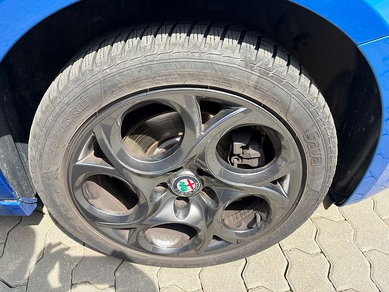 Alfa Romeo Giulietta - fotka 9 z 9