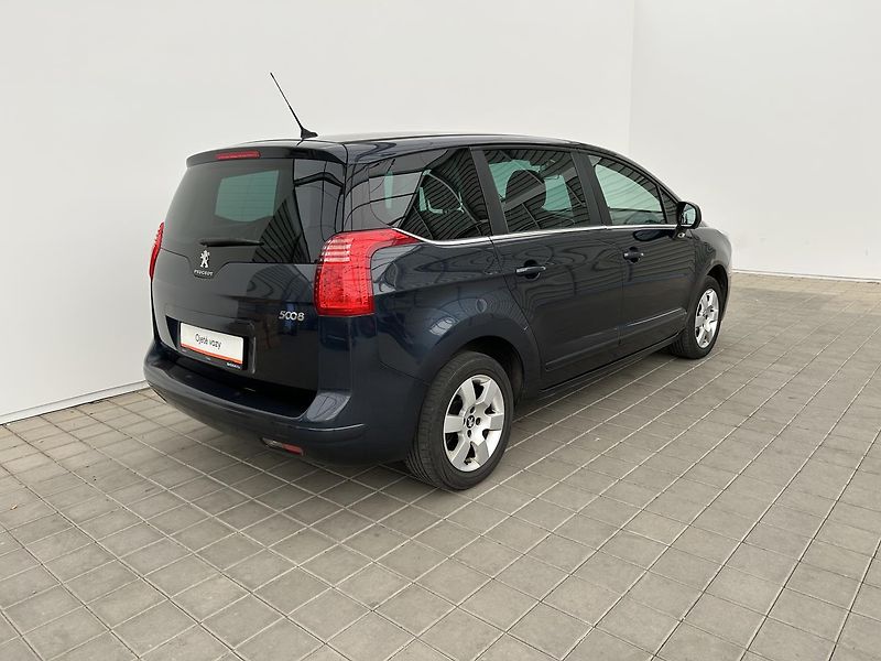 Peugeot 5008 1.6 HDI Allure - fotka 2 z 21