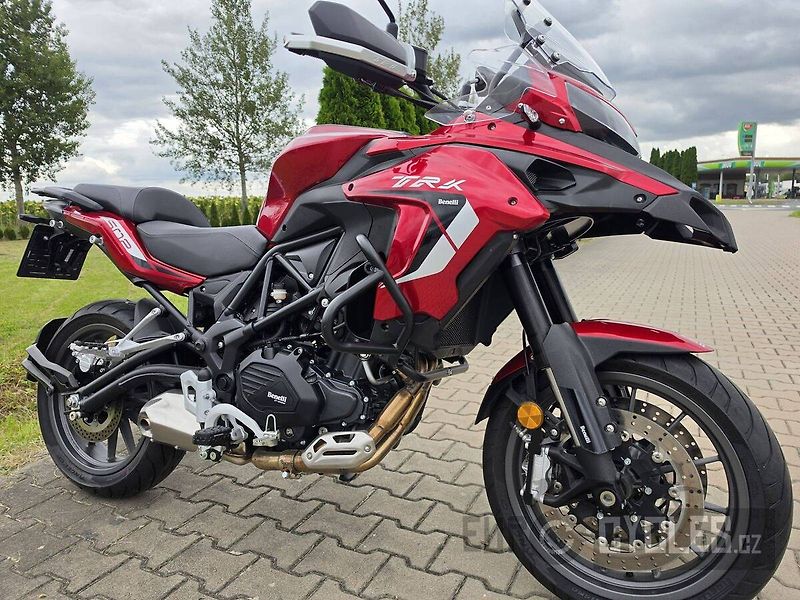 Benelli TRK 502 Traveler (2022) A2 - fotka 1 z 15