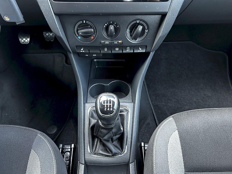 Škoda Rapid (2017) 1.2 TSI 81kW MP5 Ambition - fotka 20 z 32