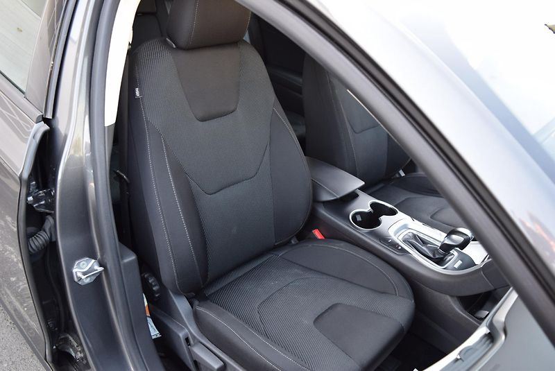 Ford Mondeo (2018) 2.0TDCI 110kw BUSINESS LED TAŽ - fotka 37 z 49
