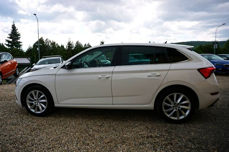 Škoda Scala (2019) STYLE PLUS 1,6 TDI 85 kW - fotka 7 z 30