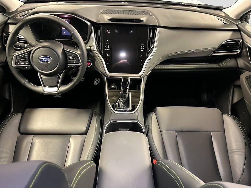 Subaru Outback 2.5i 4WD Field - fotka 10 z 19