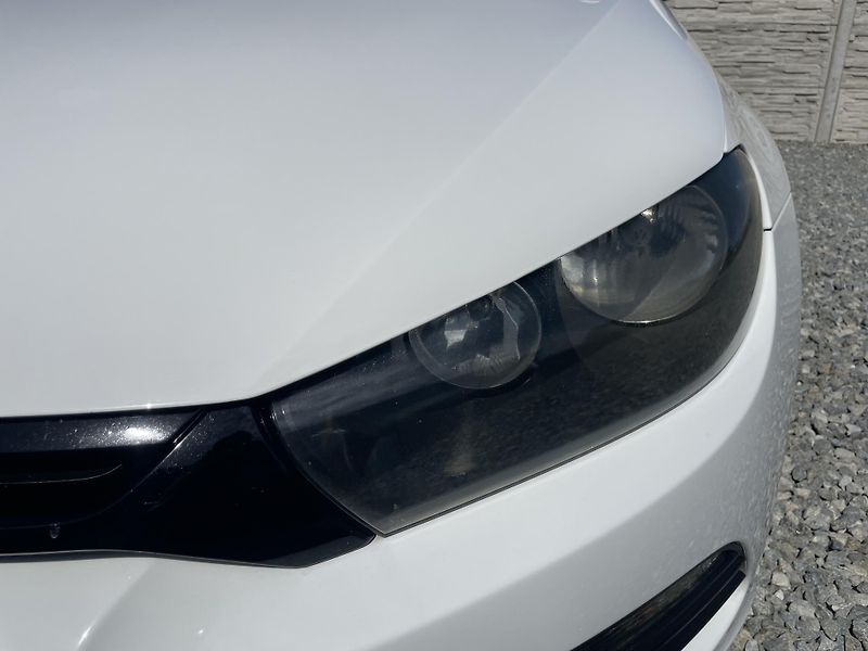 Volkswagen Scirocco 1.4TSi 125PS SPORT EDITION TOP - fotka 70 z 178