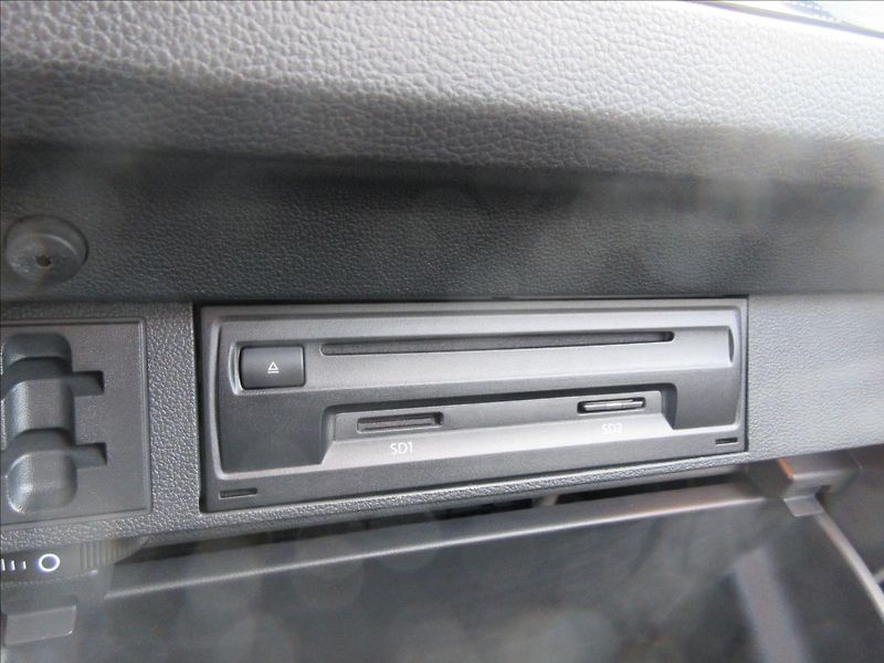 Volkswagen Tiguan 1,4 TSI Edice Sound - fotka 11 z 15