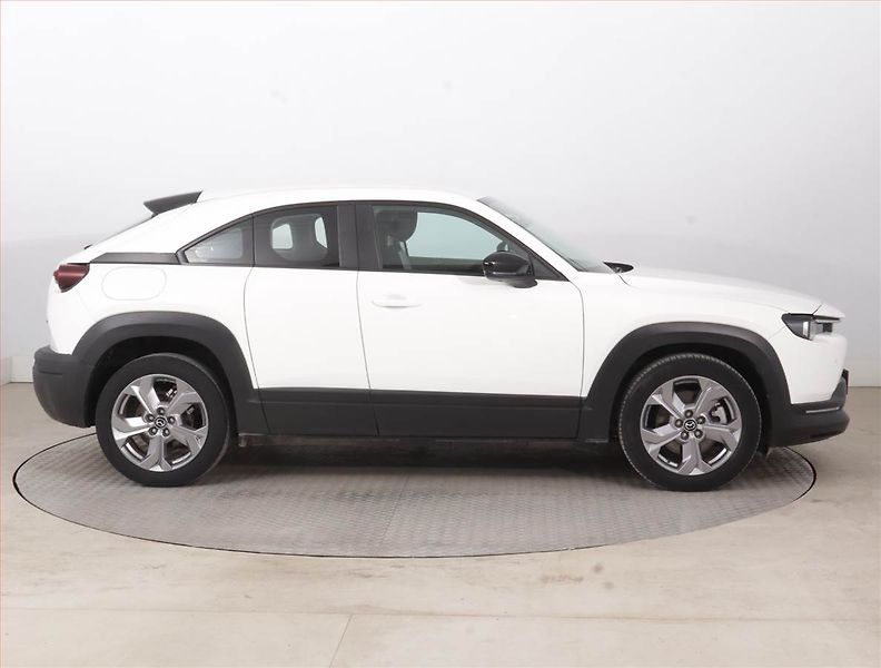 Mazda MX-30 (2021) e-Skyactiv, SoH 91%, Automat - fotka 6 z 19