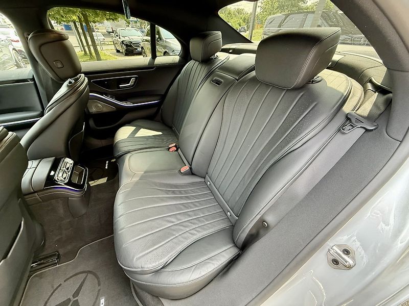Mercedes-Benz Třídy S (2021) 350 d 4MATIC - fotka 15 z 48