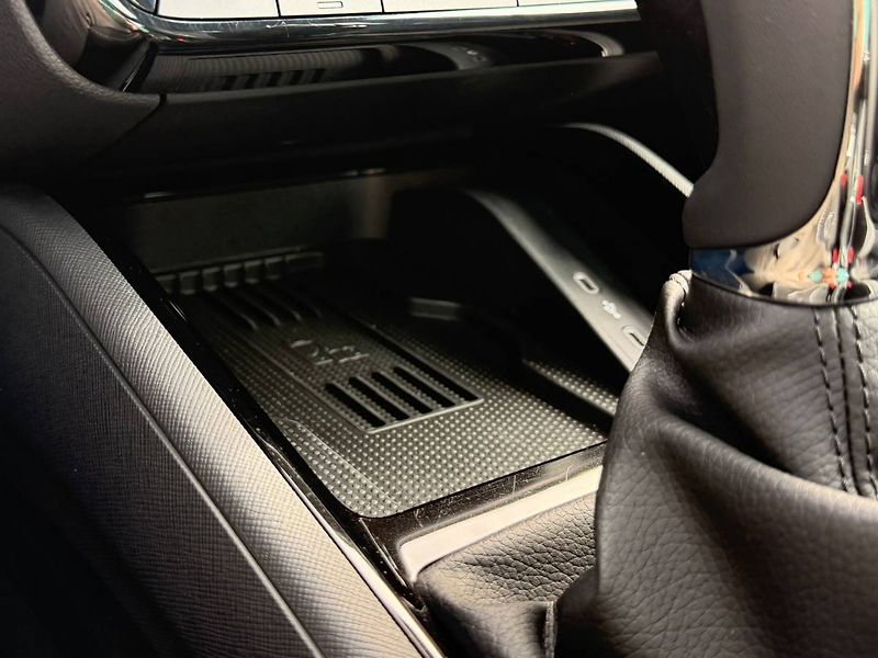 Škoda Kamiq Monte Carlo 1,0 TSI 85 kW 7° D - fotka 15 z 42
