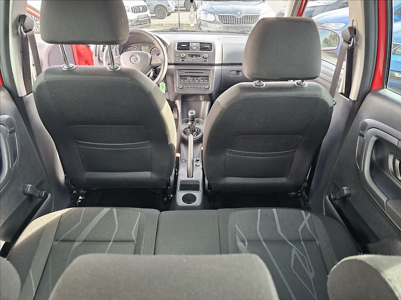Škoda Fabia II 1,2TSi 63 KW Fresch STK - fotka 25 z 41