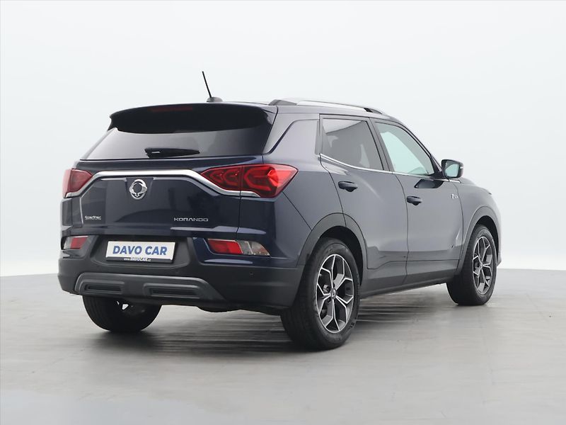 SsangYong Korando 1,5 Turbo 120kW e-XGI CZ - fotka 7 z 27