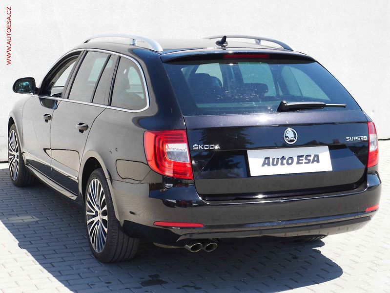 Škoda Superb (2015) 2.0TDi, Navi, bixen - fotka 6 z 26