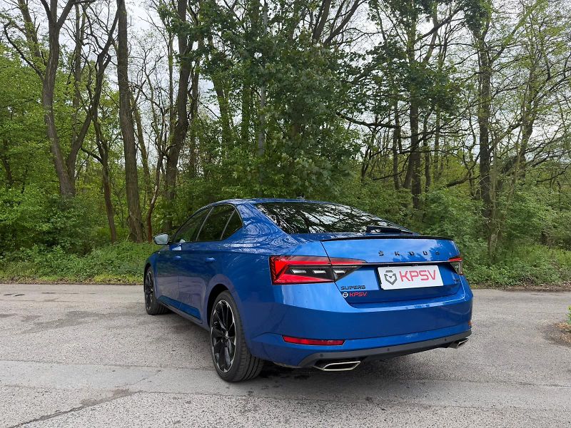 Škoda Superb (2023) SportL 2.0TSI/206kW 4x4, webas - fotka 6 z 30