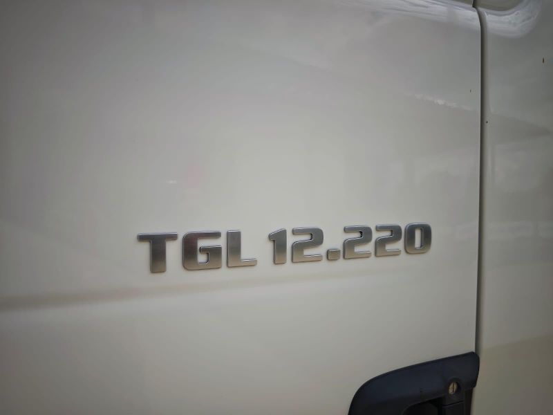 MAN TGL 12.220, KLIMA + ČELO, 18 palet - fotka 9 z 29