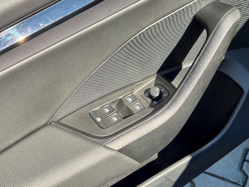Škoda Octavia (2025) Selection 1.5TSi 110kW 6°manuá - fotka 29 z 29