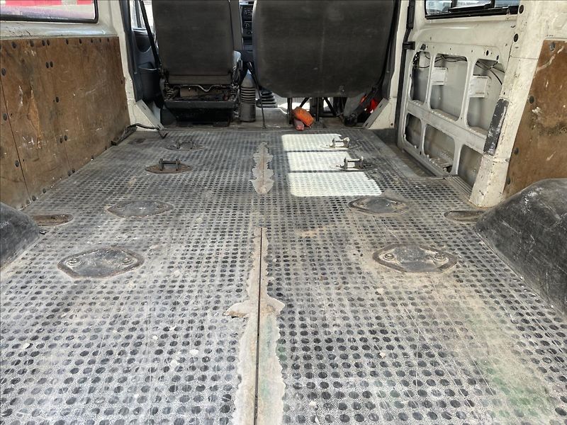 Ford Transit 2,4 TDDi 92kW*ČR* - fotka 20 z 25