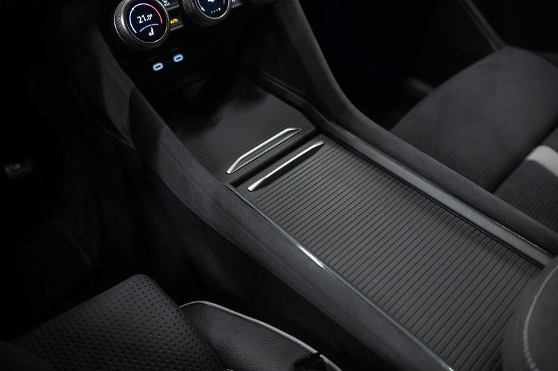 Škoda Kodiaq (2026) SPORTLINE 142KW 4X4 TAŽNÉ 1CZ  - fotka 27 z 52