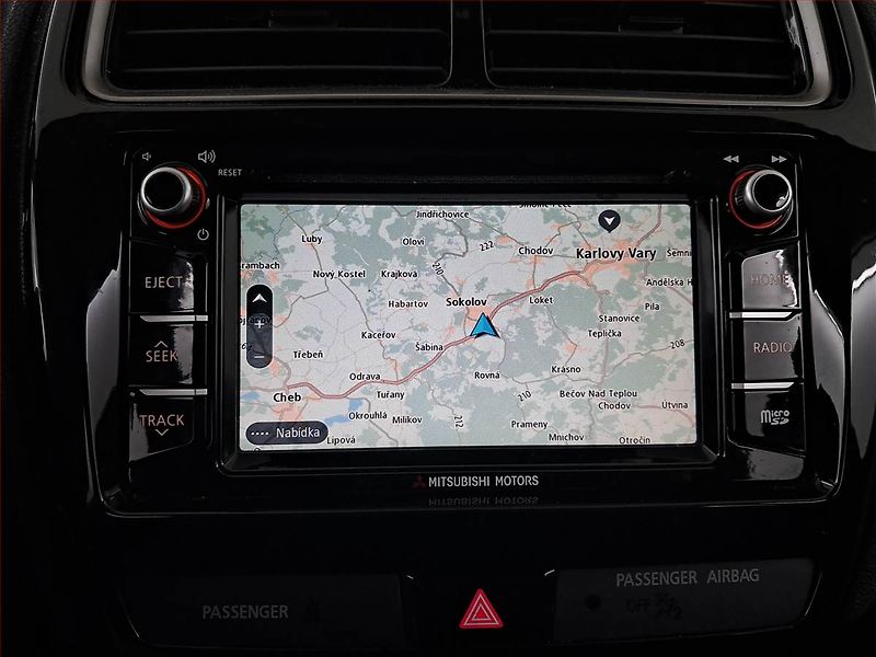 Mitsubishi ASX (2018) 1.6 MIVEC, Navi, Tempomat - fotka 13 z 18