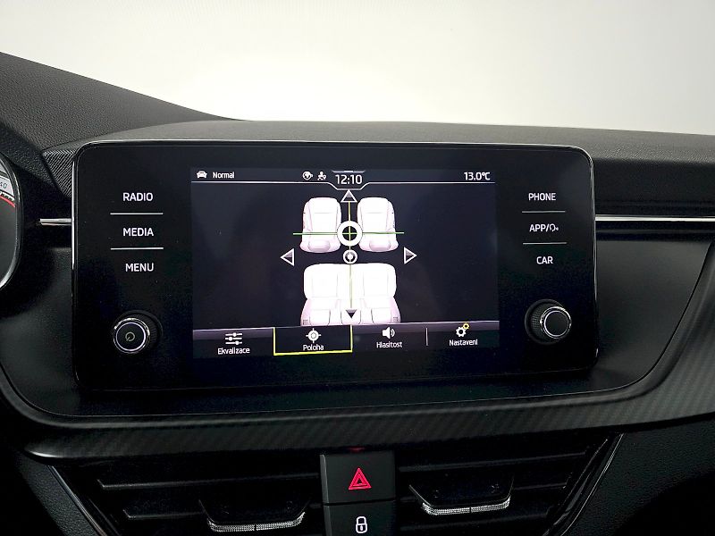 Škoda Scala (2022) 1.5TSi 110kW MONTE CARLO - fotka 17 z 29