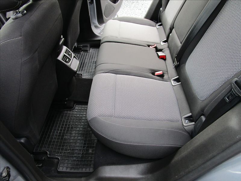 Opel Grandland 1.5CDTi 96kW AT8, aut. klima, - fotka 28 z 41