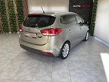 Kia Carens 1.7 CRDi ČR 1.MAJ. TOP  - náhled 11