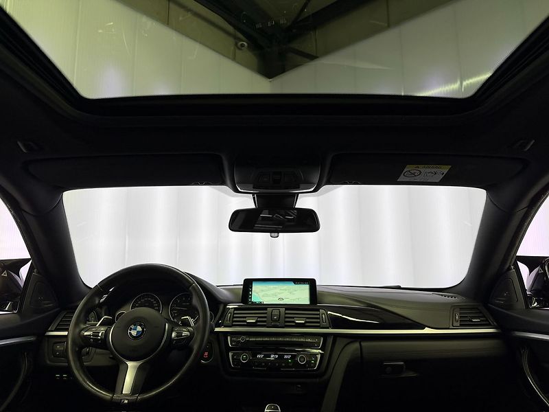 BMW Řada 4 i xDrive GC M-SPORT, EL. ŠÍBR, - fotka 30 z 33