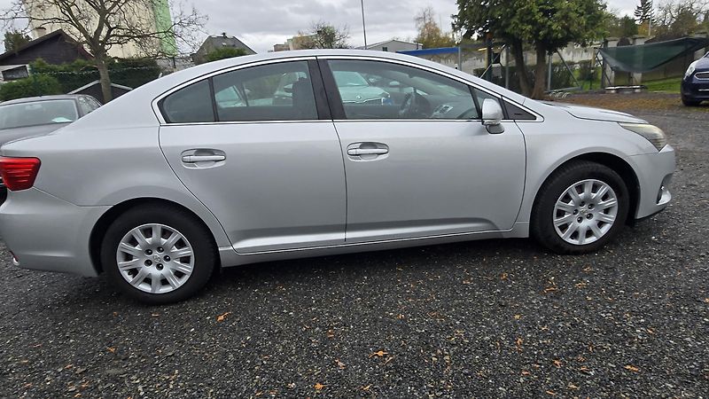 Toyota Avensis 1.8LIFE 1MAJITEL 108KW - fotka 5 z 35