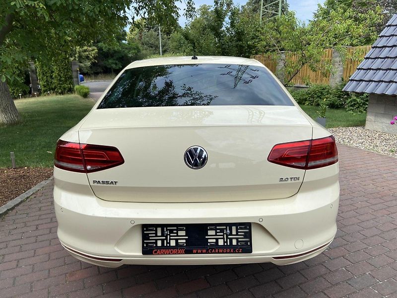 Volkswagen Passat (2017) 2.0Tdi 110kw DSG - fotka 6 z 38