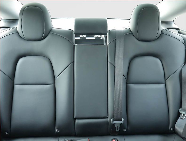 Ford Kuga (2018) 2.0 TDCi, Serv.kniha, Navi - fotka 10 z 20