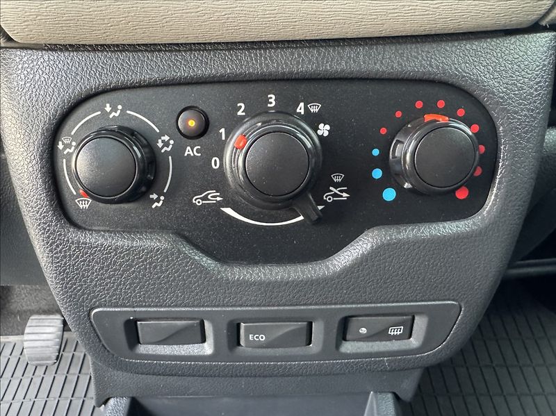 Dacia Dokker 1,6 i 60kW CNG klima původ ČR - fotka 40 z 50