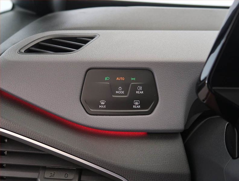 Volkswagen ID.3 (2022) Pro Perf. (62 kWh), SoH 90% - fotka 26 z 28