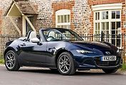 Mazda MX-5 - od 884 750 Kč.