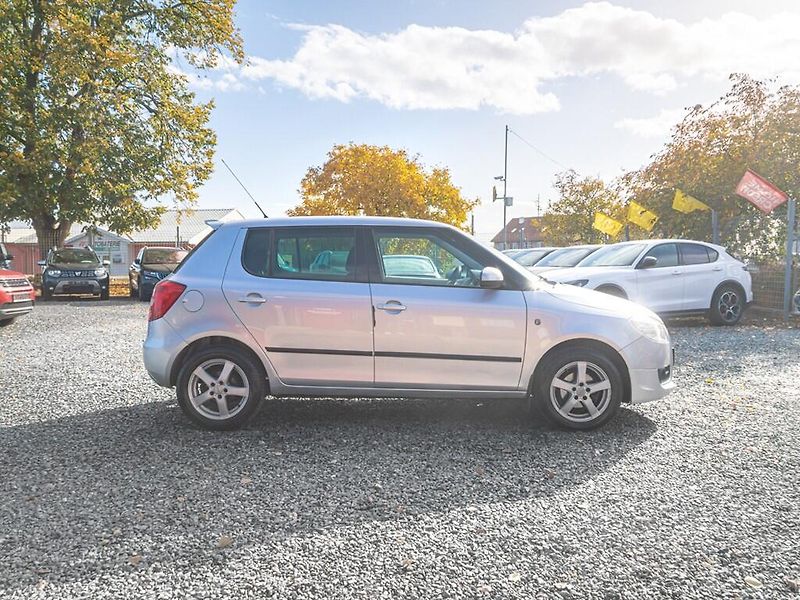 Škoda Fabia (2008) 1.4i 16V 63KW – ESP - fotka 4 z 37