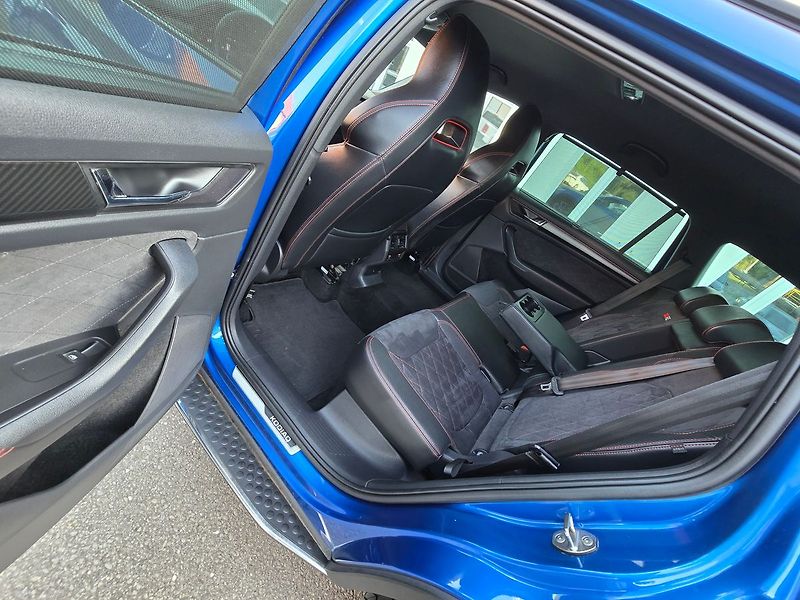 Škoda Kodiaq RS 2.0 Bi-TDi 176Kw 4x4 DSG - fotka 31 z 34