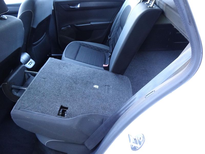 Škoda Fabia Kombi 1.0TSi Ambi. zimní pneu - fotka 10 z 16