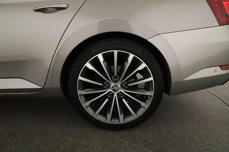 Škoda Superb (2016) Laurin&Klement 2.0 TDI - fotka 12 z 20