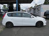 Hyundai i30 1,4 i 80kW Combi - náhled 8