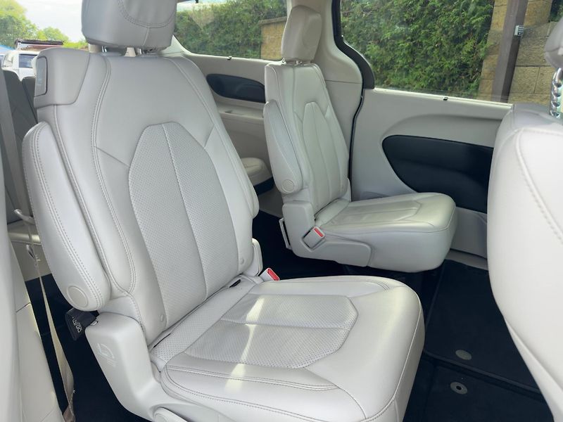 Chrysler Pacifica (2018) 3,6 Limited LPG Radar 360 2018 - fotka 9 z 19