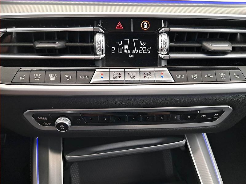 BMW X5 (2022) xDrive30d - fotka 16 z 25