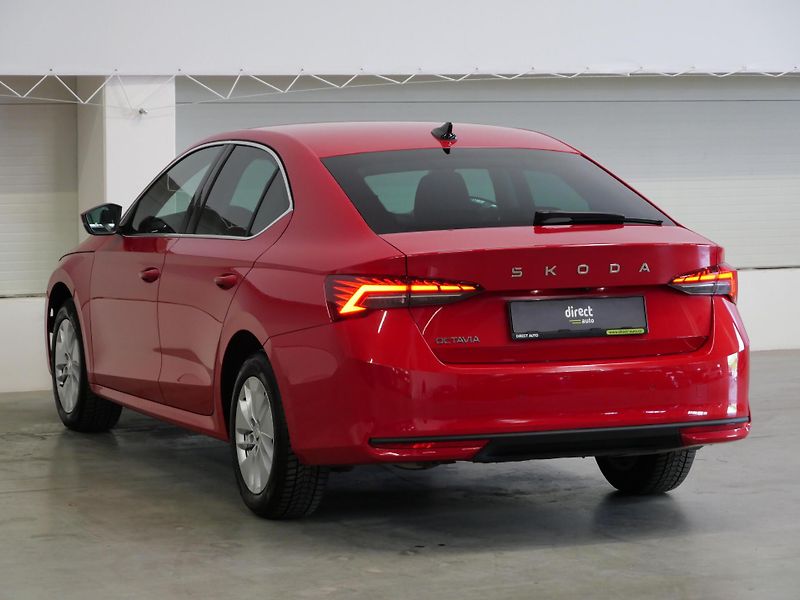 Škoda Octavia - fotka 7 z 27