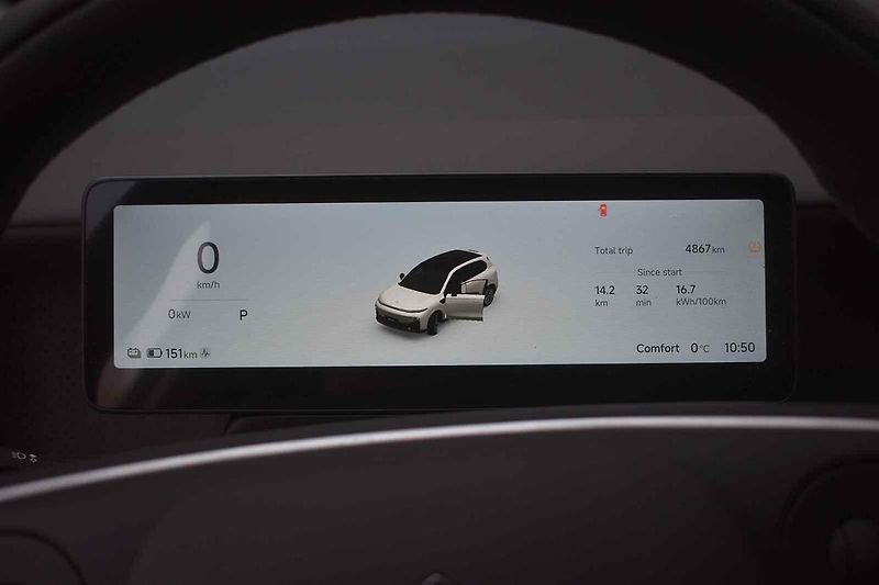 Leapmotor B10 může být rodinným vozem pro ty, kteří cestují na krátkých trasách.