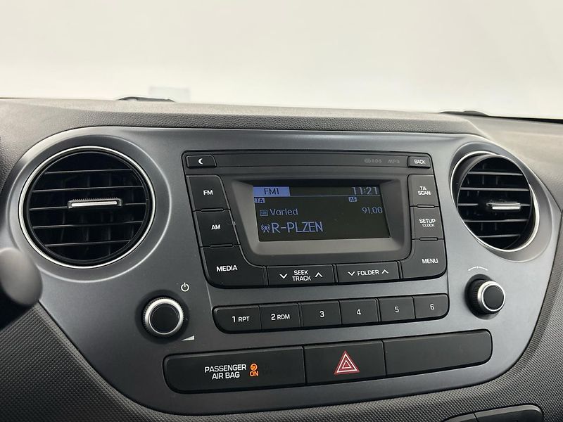 Hyundai i10 Hatchback - fotka 12 z 24
