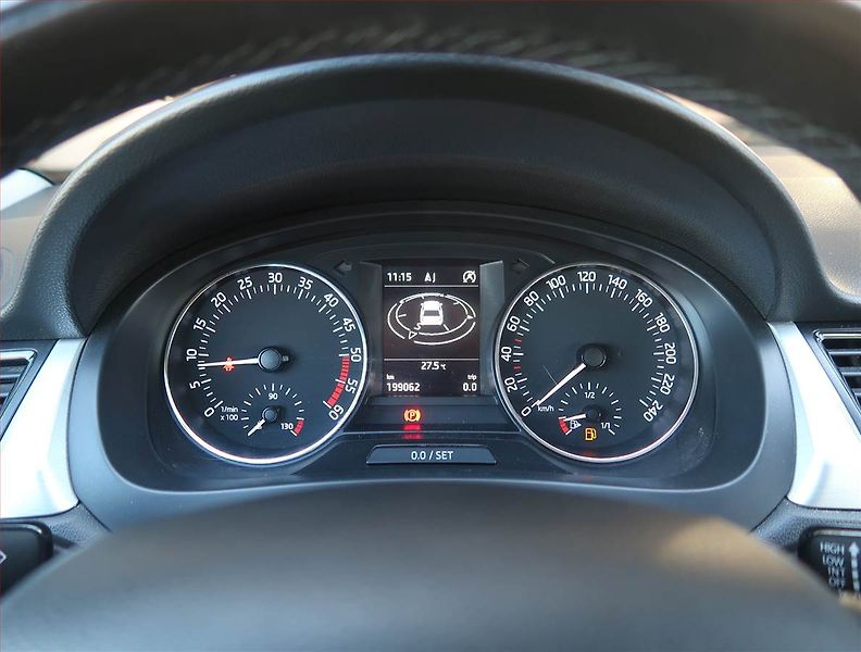 Škoda Rapid (2016) Spaceback 1.4 TDI, Navi - fotka 11 z 17