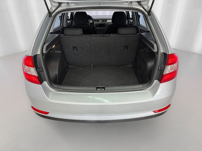 Škoda Rapid 1.2 TSI SPACEBACK AMBITION FRE - fotka 15 z 15