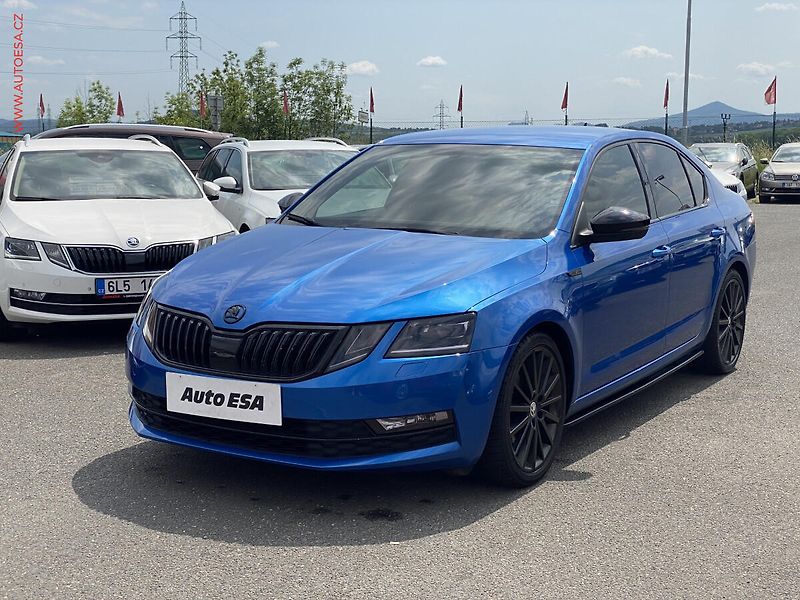 Škoda Octavia (2018) 1.4 TSI, ČR, LED, park.čidla - fotka 3 z 18
