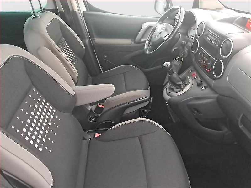 Citroën Berlingo (2016) Feel 1.6 BlueHDi, 5Míst, ČR - fotka 9 z 15