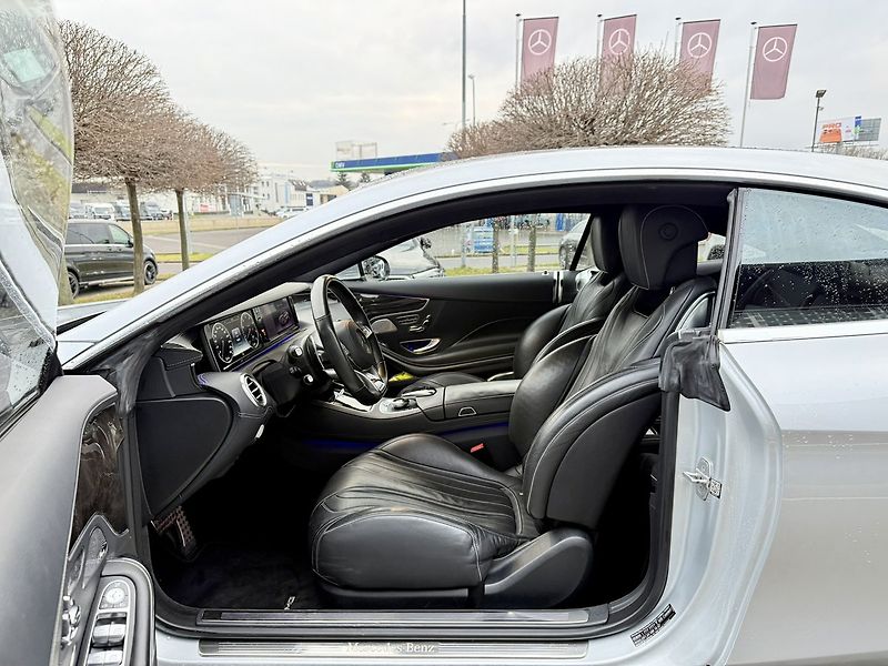 Mercedes-Benz Třídy S (2015) 500 4MATIC kupé - fotka 14 z 51