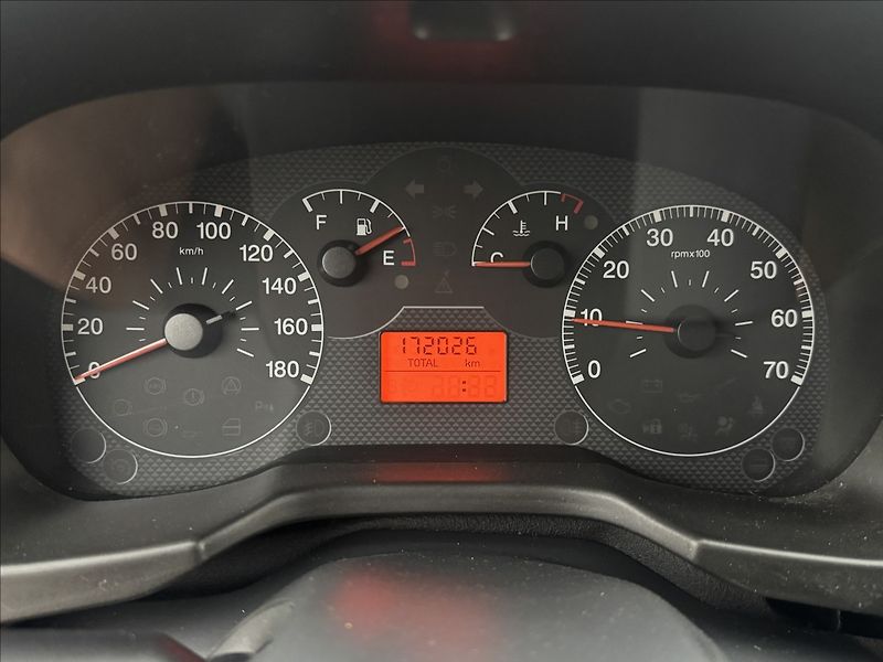 Citroën Nemo 1,4 i 54kW DPH MANUÁL ČR - fotka 9 z 22