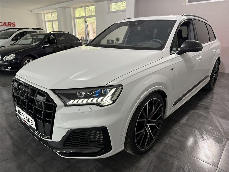 Audi SQ7 4,0   TFSI 507HP MATRIX B&O ČR - fotka 3 z 41