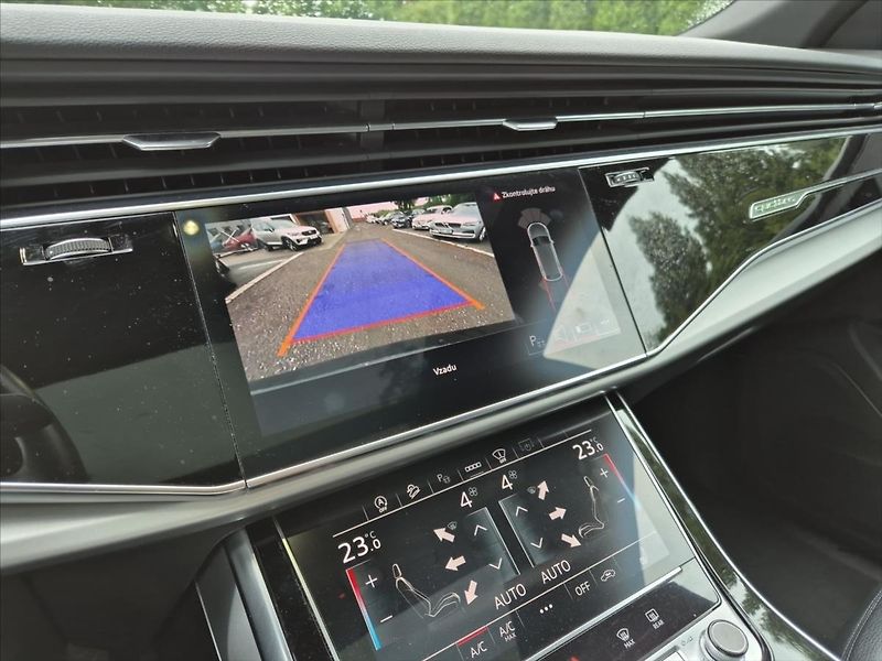 Audi Q8 3,0 50 TDi Quattro - fotka 15 z 18